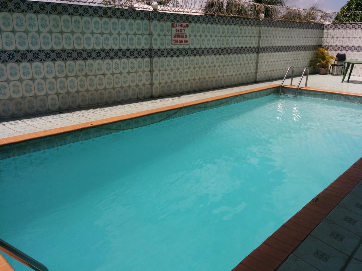 Regency Suites Hotel Georgetown Esterno foto